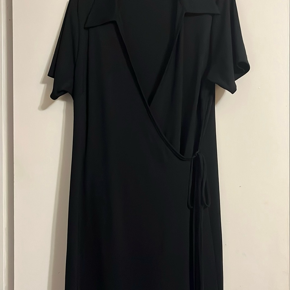 Venezia Black Wrap Style Dress Sz 18/20 Plus Size